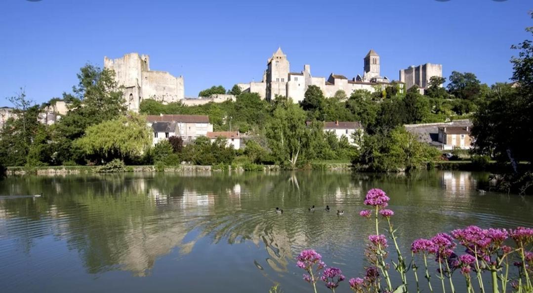 Appart'Hotel Chauvigny Luaran gambar